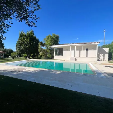 Apartamento Miky Trulli & Pool Gioia Del Colle